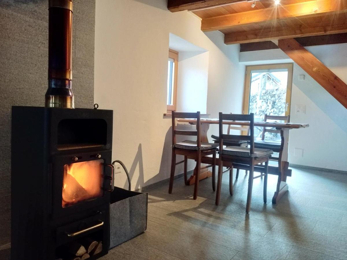 Rustico "Casa Di Sasso" Villa Intragna Exteriör bild