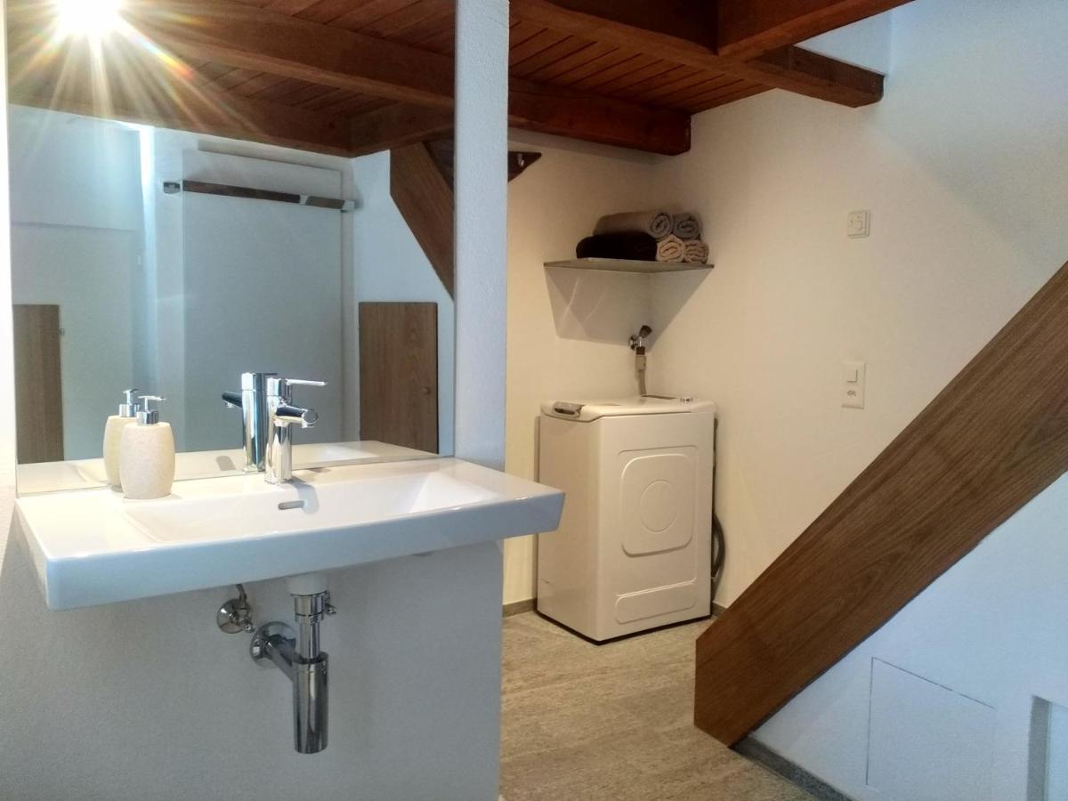Rustico "Casa Di Sasso" Villa Intragna Exteriör bild